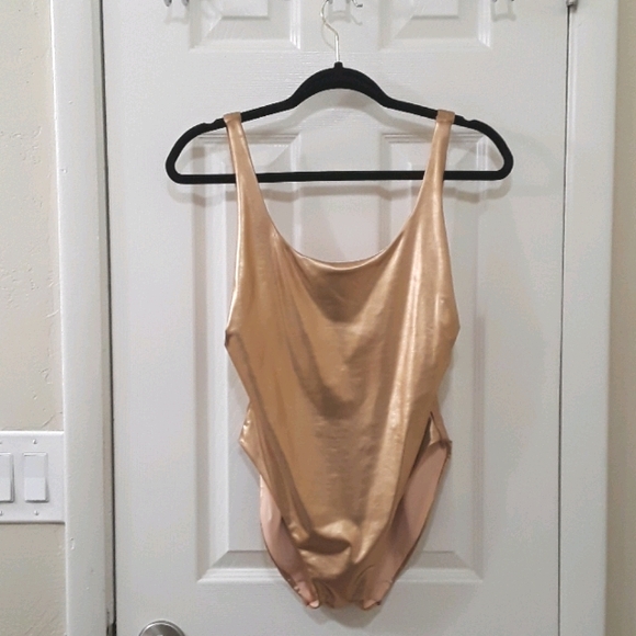 Dolce Vita Rose Gold  Metallic High Cut One Piece - Picture 6 of 10